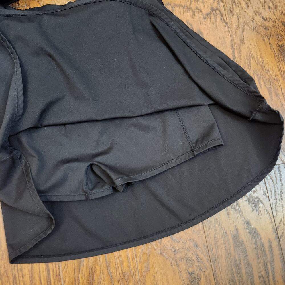Halara Backless Twisted Active Skort Dress with Pockets - Picture 7 of 9
